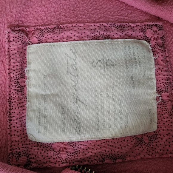 Sweaters - Picture 3 of 8